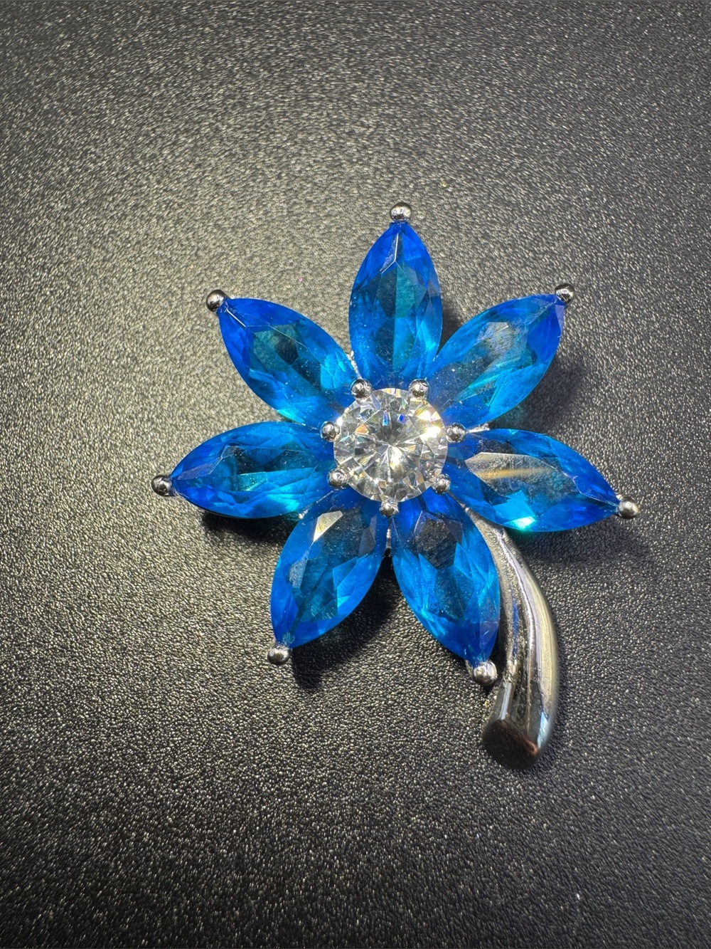 Signed NF 925 Sterling Silver Blue Crystal Flower Brooch Pin Thailand 16.37g